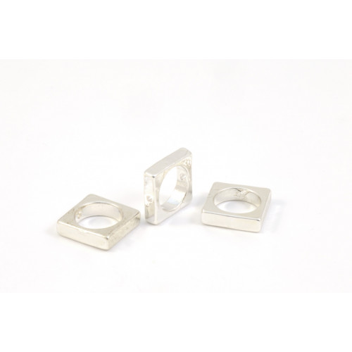 SQUARE BEAD FRAME SILVER PLATED 11MM